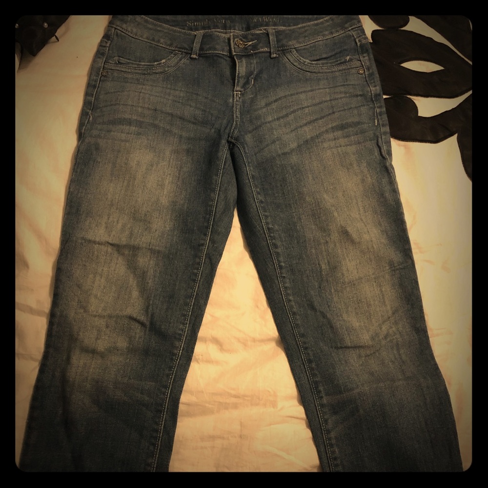 Vera Wang cropped jean pants
